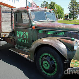 Gypsy Truck by Steve Gass