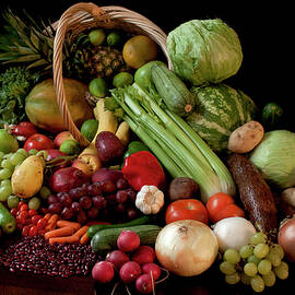 Healthy Basket by Ivete Basso Photography