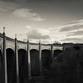 Jubilee Bridge by Dave Bowman