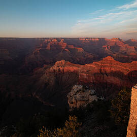 Looking at the North Rim of the canyon. by Jeff Folger