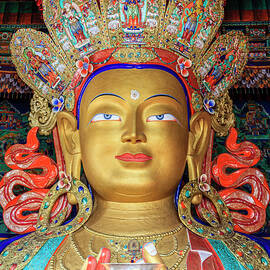 Maitreya Buddha statue by Alexey Stiop