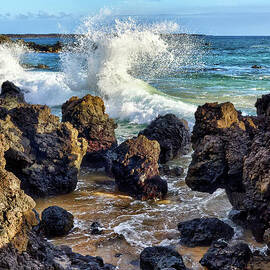 Maui Wave Crash by Eddie Yerkish