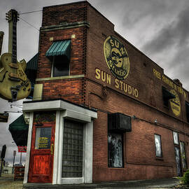 Memphis - Sun Studio 001 by Lance Vaughn