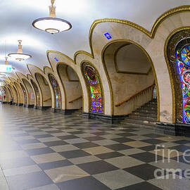 Nowosloboskaya Station of Moscow Metro by Anastasy Yarmolovich