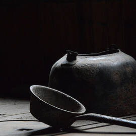 Old Kettle and Ladle