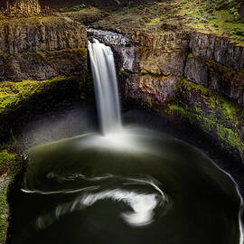 Palouse Falls 1 by Mike Penney