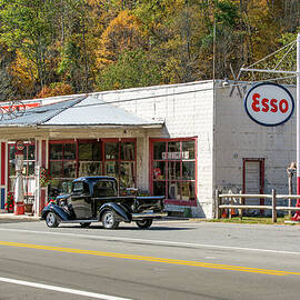 Sharp's Country Store