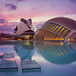 The Architecture of Modern Valencia Spain  by Carol Japp