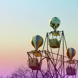 Tivoli Balloon Ride by Linda Woods