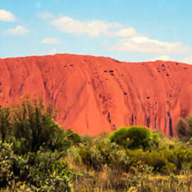 Uluru by Suzanne Luft