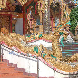 Wat Mae Faek Luang Phra Wihan Makara and Naga DTHCM1882 by Gerry Gantt