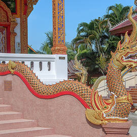 Wat Si Chum Phra Ubosot Naga DTHLU0123 by Gerry Gantt