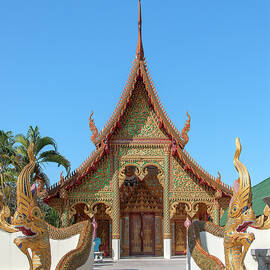 Wat Tong Kai Phra Wihan DTHCM2333 by Gerry Gantt