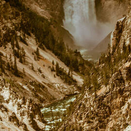 Yellowstone Lower Falls by Robert Bales