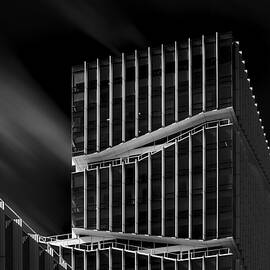 Broken Lines by Greetje Van Son