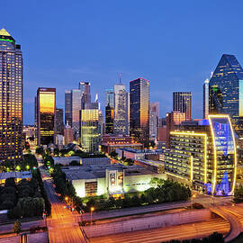 Downtown Dallas Skyline by Jeremy Woodhouse