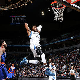 New York Knicks V Minnesota Timberwolves by David Sherman