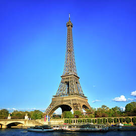 Eiffel Tower In Paris, France by Nikada