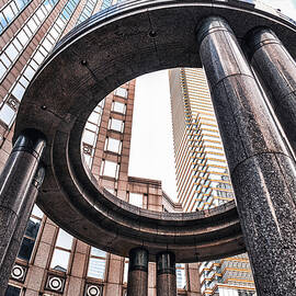 57 St & Lexington Ave, Manhattan, New York by Xiao Cai