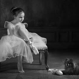 Best Friends by Victoria Ivanova
