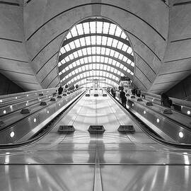 Canary-warf by Filipe P Neto