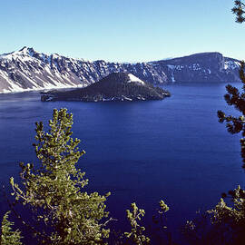 Crater Lake And Wizard Island by Jeffgoulden