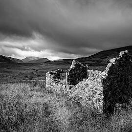 Crofters Cottage Ruin by Dave Bowman