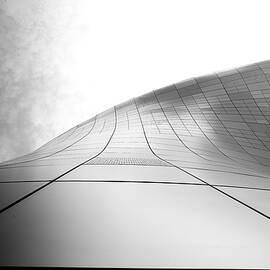 Curved by Youngil Kim