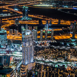 Dubai Night by Holger Schmidtke