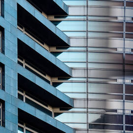 Facade Amsterdam Zuid-as Ii by Fred Louwen