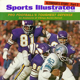 Minnesota Vikings Chuck Foreman Sports Illustrated Cover Metal Print by  Sports Illustrated - Sports Illustrated Covers