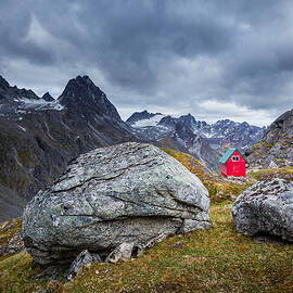 Mint Hut Talkeetna Mountain Range by Toby Harriman