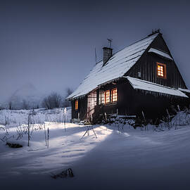 Mountains Hut by Maciej
