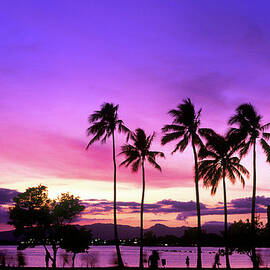 Sunset At Ala Moana Park Magic Island by Tropicalpixsingapore
