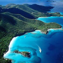 Trunk Bay, St John, Virgin Islands by Werner Bertsch