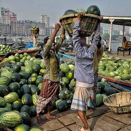 Unloading by Mostafijur Rahman Nasim