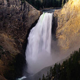 Yellowstone Falls by Robert Glusic