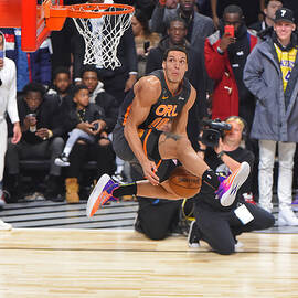 Aaron Gordon by Bill Baptist