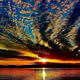 Glorious Sunrise by Thomas McGuire