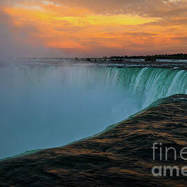 Niagara Falls, Canada by Stef Ko