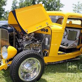 1932 Ford Coupe Roadster by John Telfer