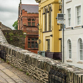 Londonderry Wall by Kathleen Lattimer