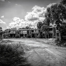 Abandoned Hotel, Kissimmee, Florida 3 BW