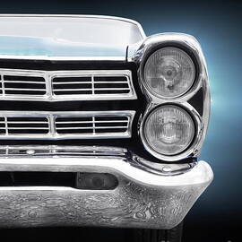 American classic car Galaxie 500 1967 Front by Beate Gube