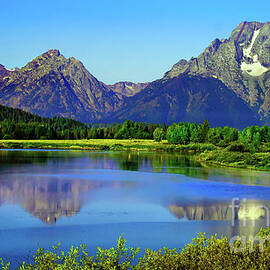 Beautiful Oxbow Bend by Robert Bales