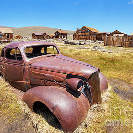 Bodie ghost town,1937 Chevrolet coupe, California