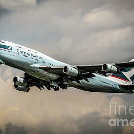 Cathay Pacific B-747-400 by Rene Triay FineArt Photos