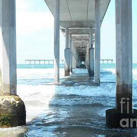 Clear day under scripps  by Ruth Jolly