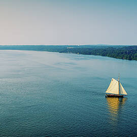 Clearwater Drift by Rich Kovach