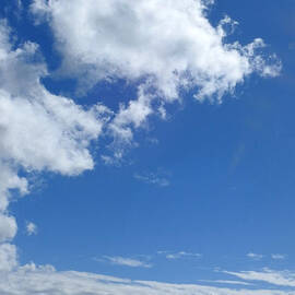 Clouds Rising Over Amhuinnsuidhe Beach by Kathryn Jones
